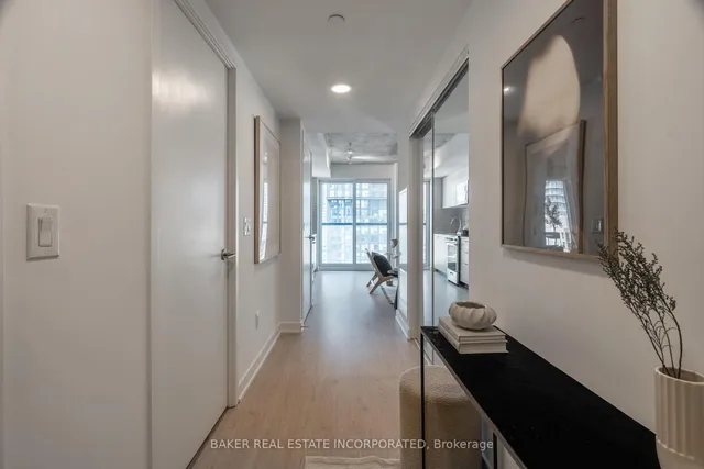 Additional image 2 of 65 Mutual St Unit 1706