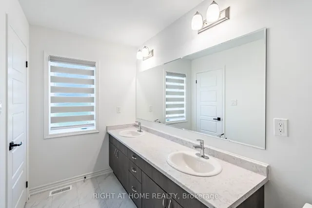 Additional image 30 of 48 Forestwalk St