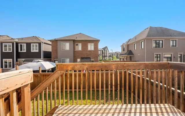 Additional image 40 of 1304 Basswood Cres