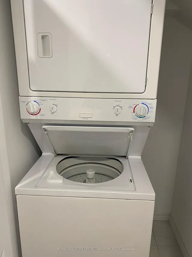 Additional image 45 of 18 Fenchurch Dr