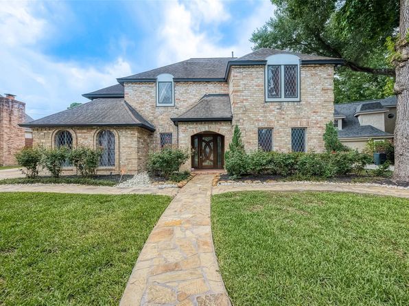 15511 Rana Ct, Houston, TX 77068