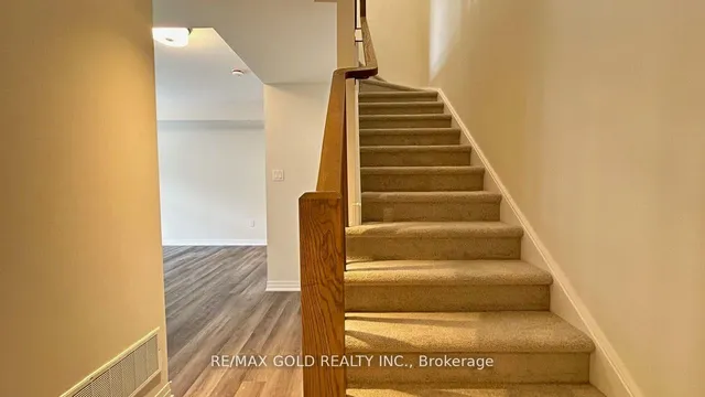 Additional image 13 of 35 Fieldridge Cres Unit 36