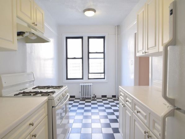 2121 Cedar Ave APT 8C, Bronx, NY 10468