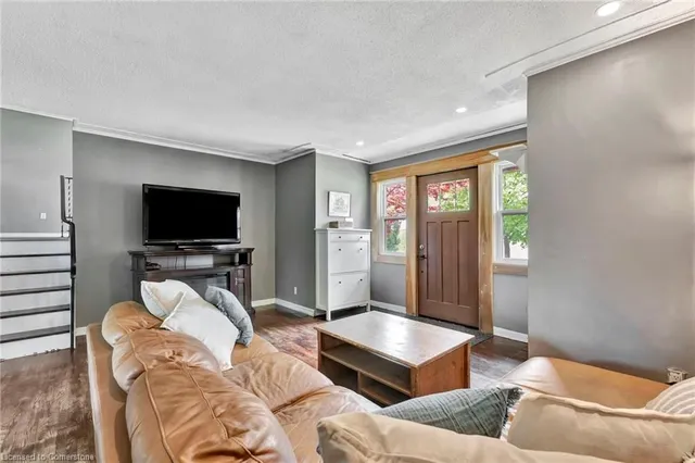 Additional image 8 of 1511 Old Hwy 99