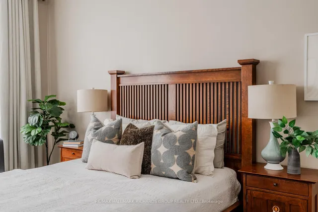 Additional image 21 of 2 Bellefair Ave Unit TH5