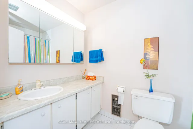 Additional image 24 of 3650 Kaneff Cres Unit Ph02