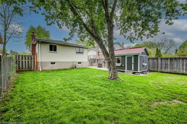 Additional image 42 of 102 Sugar Maple St