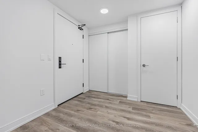 Additional image 5 of 1 Jarvis St Unit 516