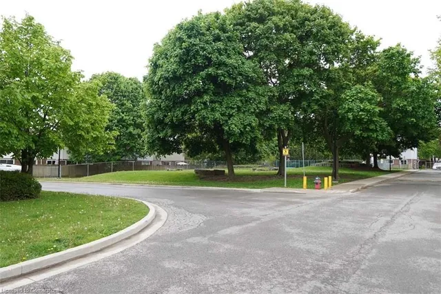 Additional image 29 of 548 Sheraton Rd Unit 40