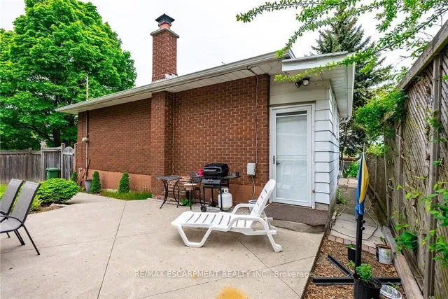 Additional image 38 of 389 HAWKRIDGE Ave