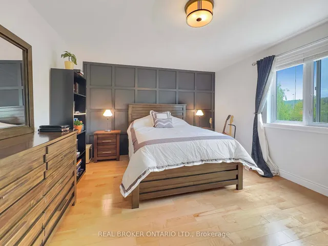 Additional image 39 of 806 Old York Rd