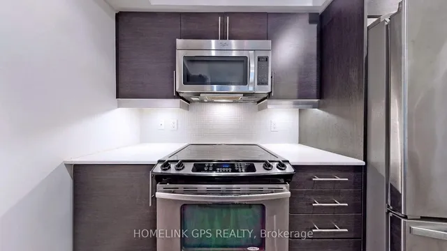 Additional image 19 of 35 Bastion St Unit 1814