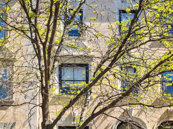 213 W 138th St, New York, NY 10030