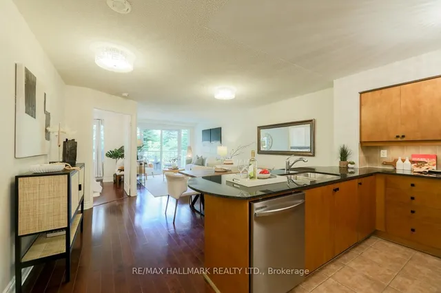 Additional image 14 of 12 Rean Dr Unit 302