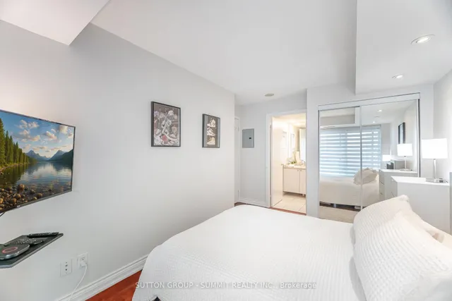 Additional image 19 of 8 Park Rd Unit 2001