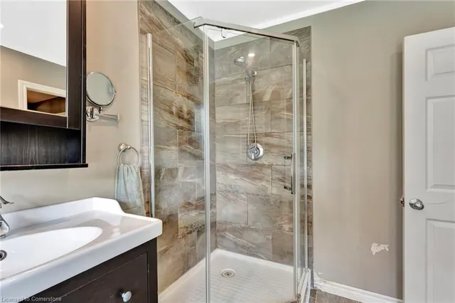 Additional image 19 of 1511 Old Hwy 99