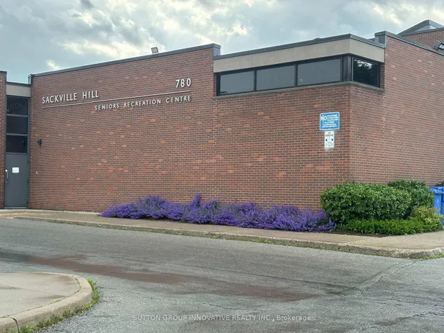 Additional image 46 of 657 Upper Wentworth St