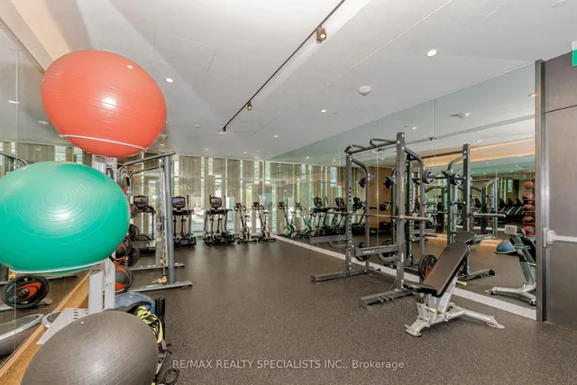 Additional image 41 of 576 FRONT St Unit 1705