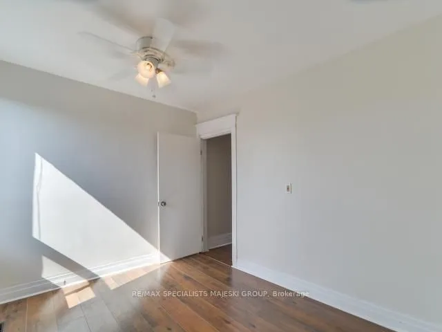 Additional image 10 of 13 Westminster Ave