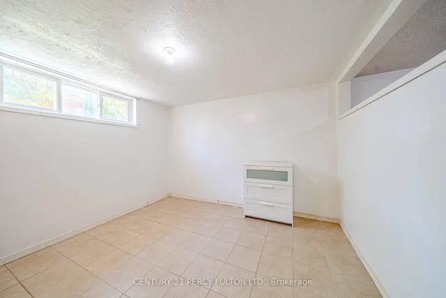 Additional image 29 of 98 Mossbank Dr