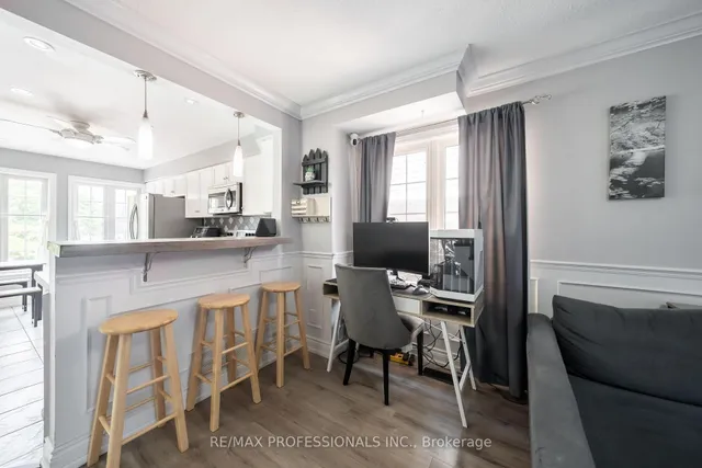 Additional image 10 of 3480 Upper Middle Rd Unit 12