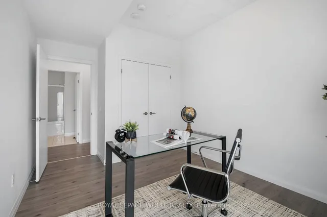 Additional image 16 of 60 Charles St Unit 2405