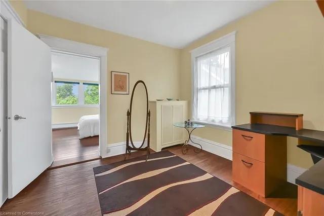 Additional image 18 of 40 Undermount Ave