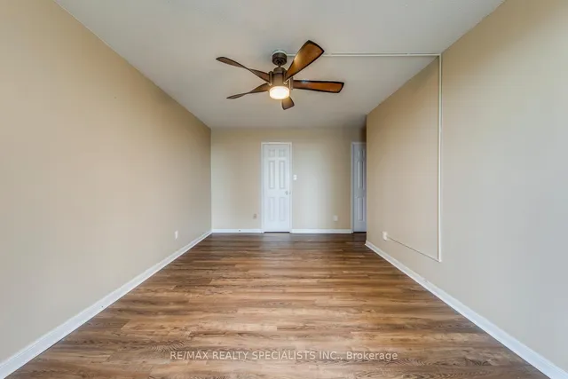 Additional image 30 of 55 Kingsbridge Garden Circ Unit 2213