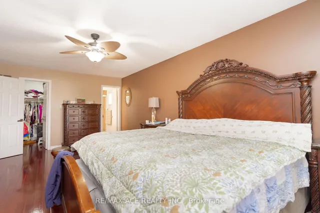 Additional image 26 of 38 Pottery Cres