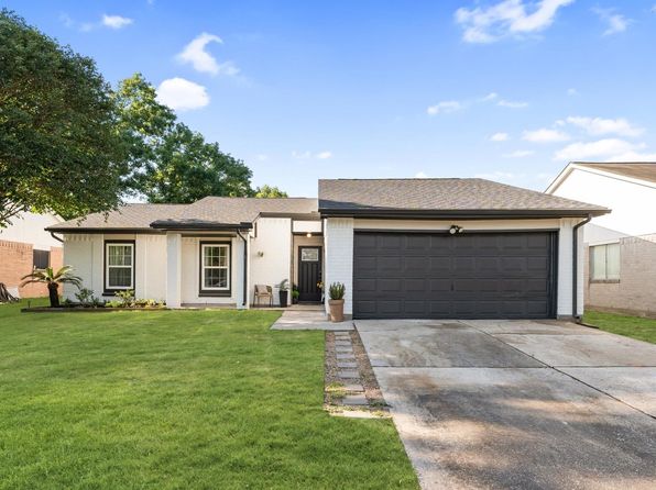 4806 Marburg Ct, Houston, TX 77066
