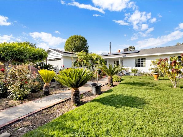 11524 Brussels Ave, Sylmar, CA 91342