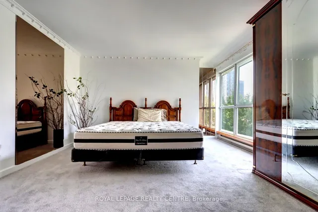 Additional image 30 of 480 Queens Quay W Unit 401W