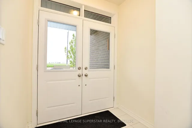 Additional image 38 of 94 Donald Ficht Cres