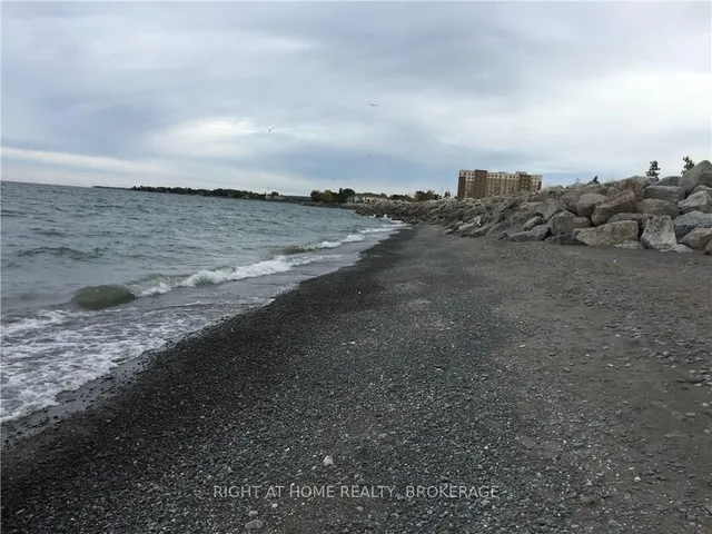 Additional image 41 of 71 Southshore Cres