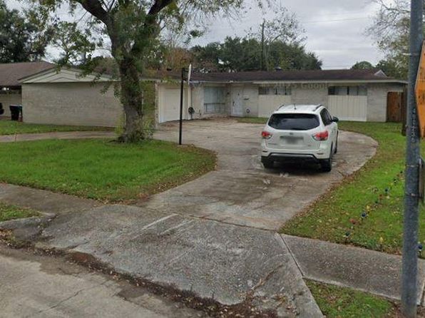 8211 Leader St, Houston, TX 77036