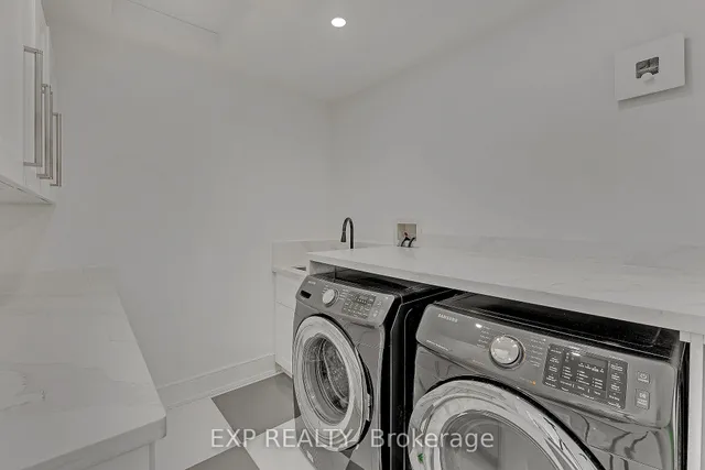 Additional image 33 of 393 Burnhamthorpe Rd
