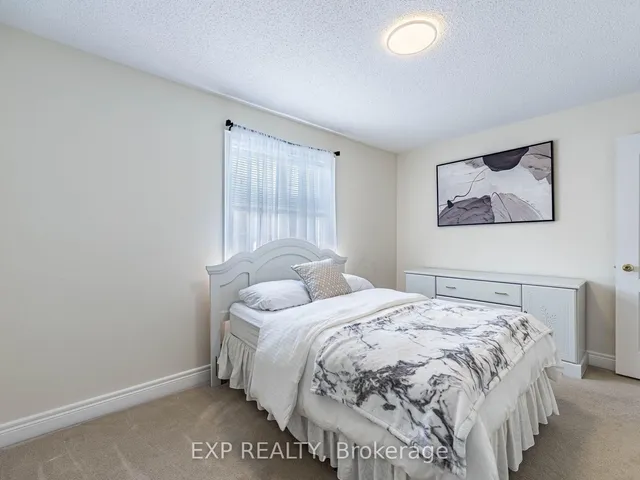 Additional image 23 of 1082 Knotty Pine Grve