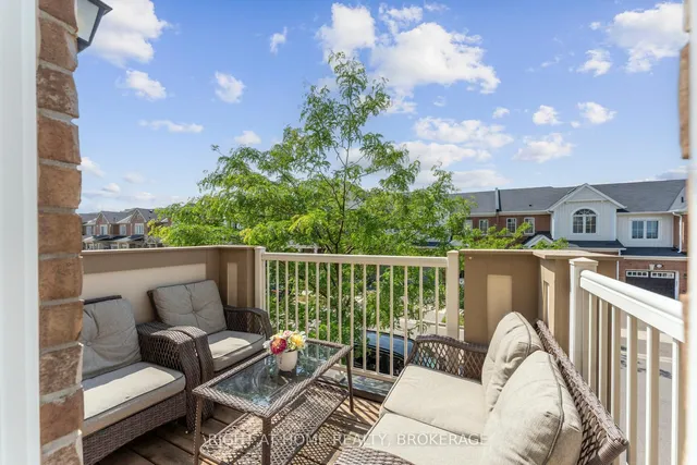 Additional image 38 of 1137 Duignan Cres