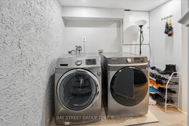 Additional image 36 of 16 Bur Oak Way