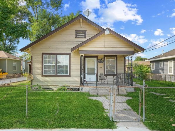 Property image for 7815 Dayton St, Houston, TX 77012