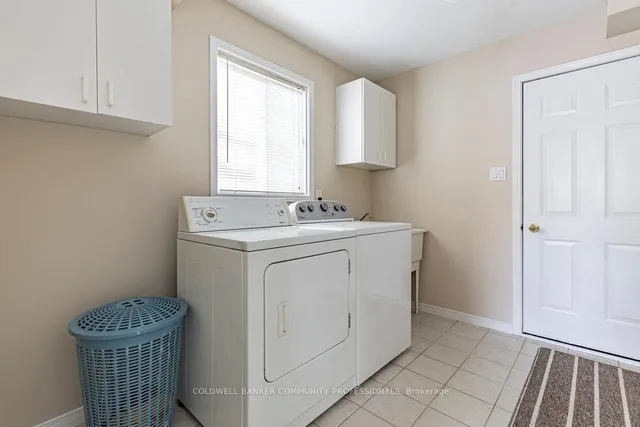 Additional image 23 of 2 Katie Crt