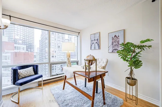 Additional image 6 of 1001 Bay St Unit 1506