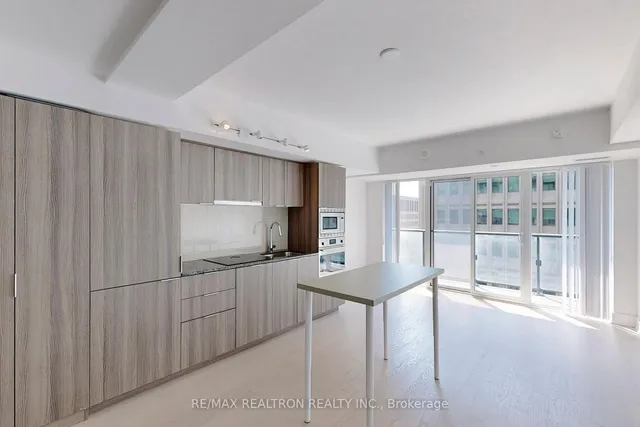 Additional image 7 of 955 Bay St Unit 1709