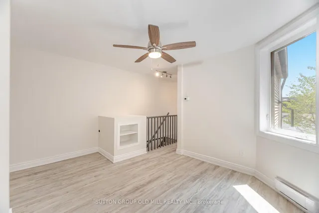 Additional image 25 of 1995 Gerrard St