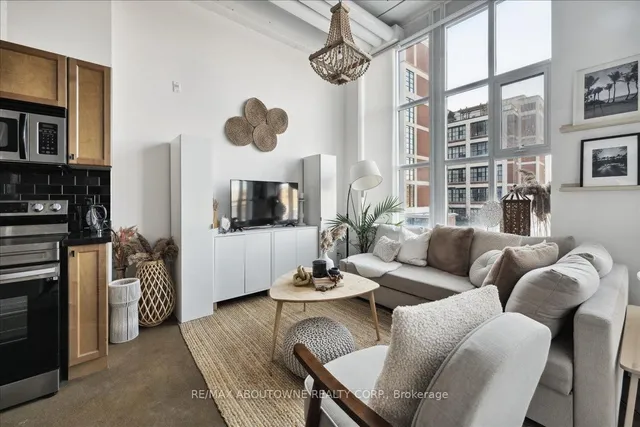 404 King St Unit 232