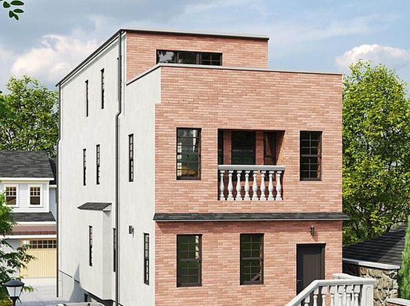 912 E 15th St, Brooklyn, NY 11230