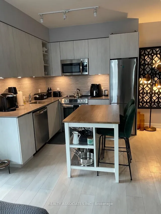 Additional image 3 of 30 Ordnance St Unit 409