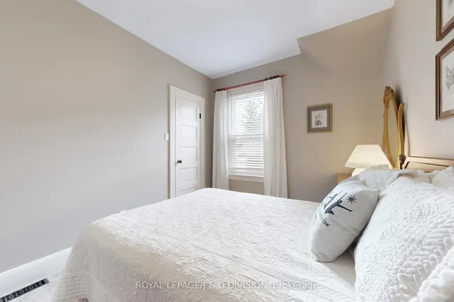 Additional image 19 of 28 Henry St