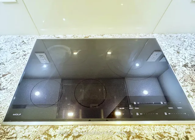 Additional image 9 of 1 Bloor St Unit 6407