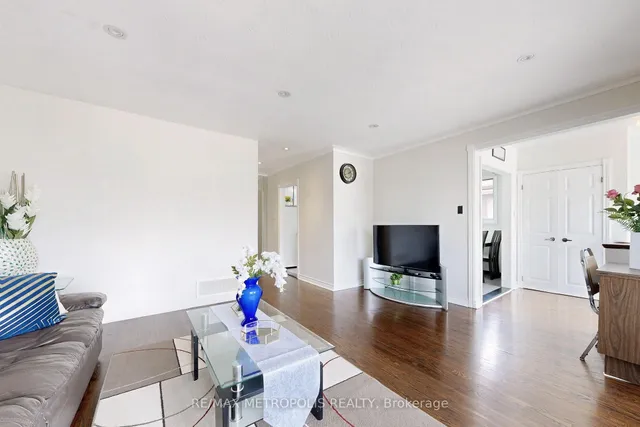 Additional image 10 of 14 Goldcrest Blvd